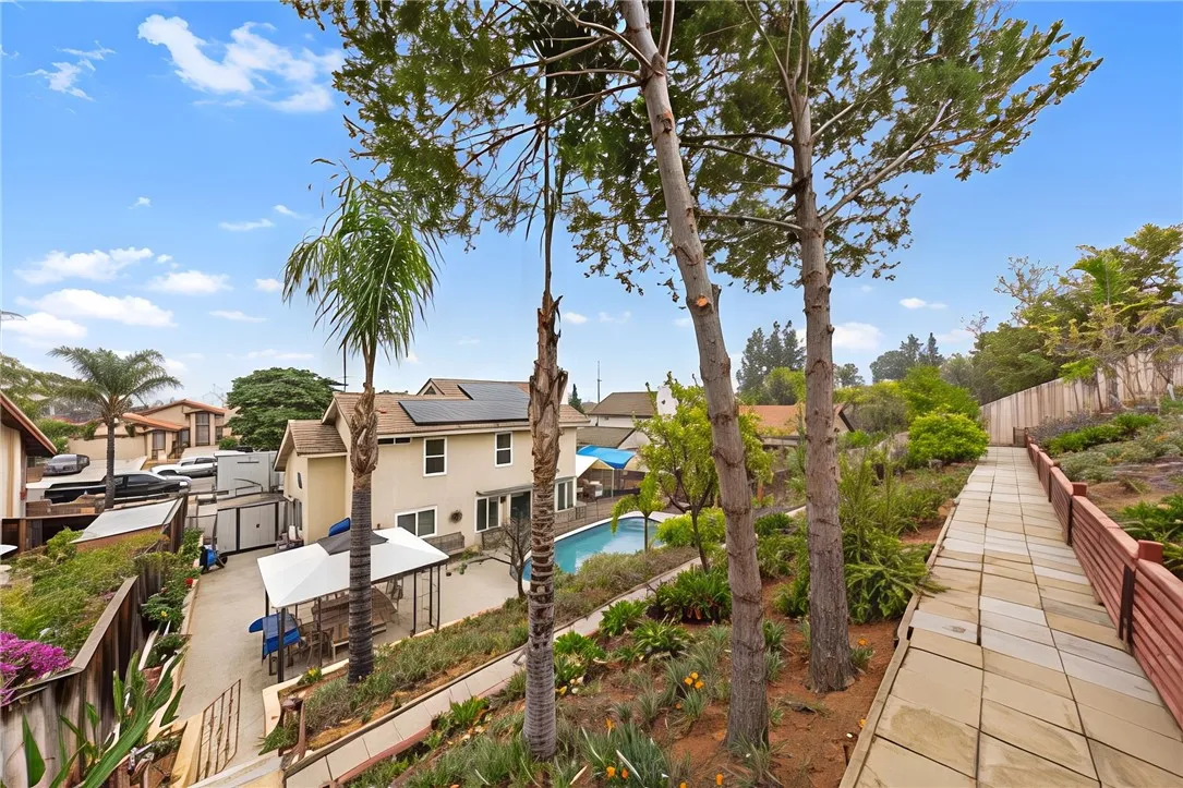 11735 Country Flower, Moreno Valley, California 92557 home-pic-35